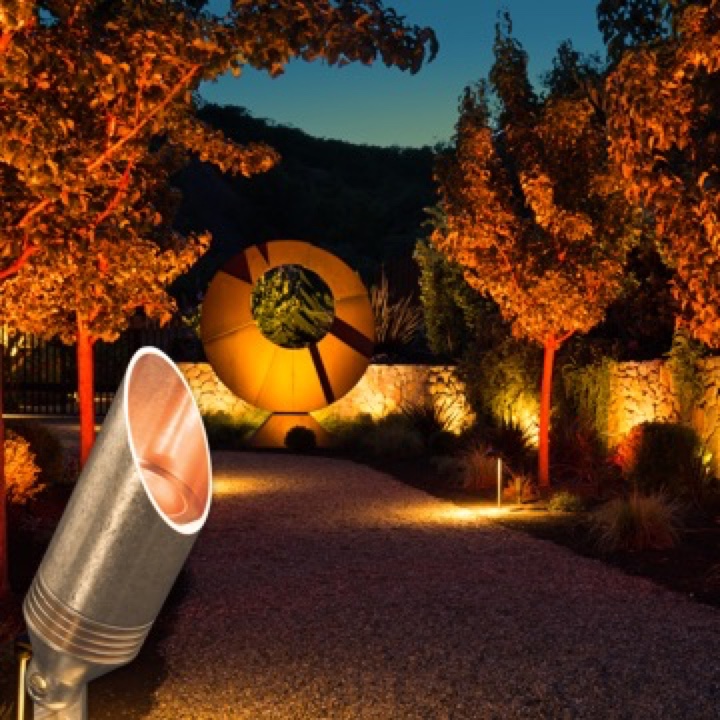 Luxor landscape outlet lighting