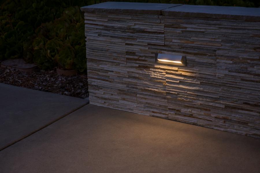 HS FX Luminaire